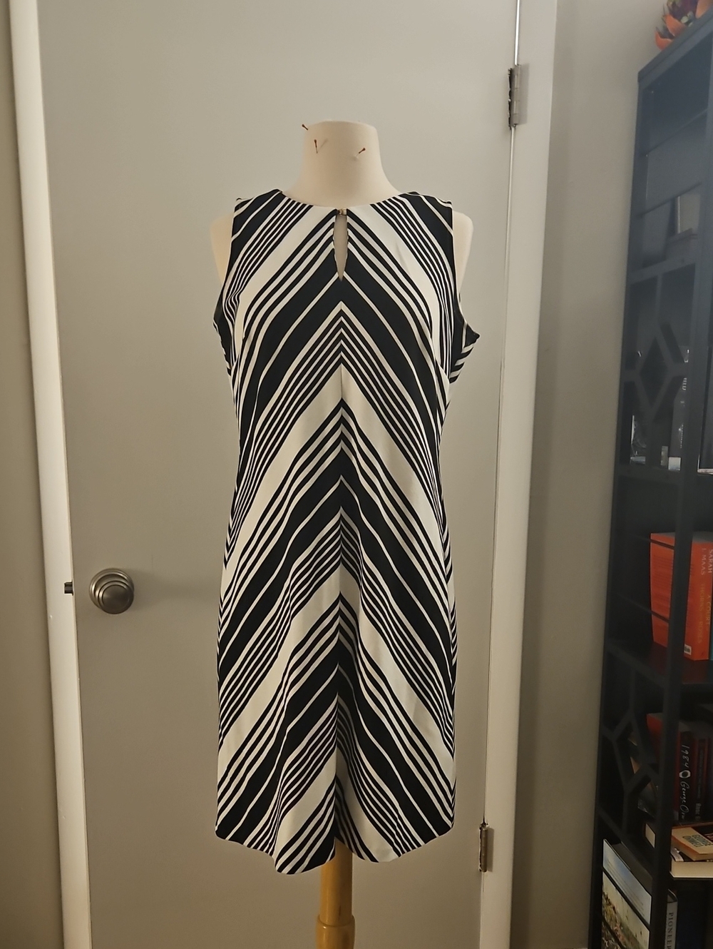The Limited sheath dress chevron pattern